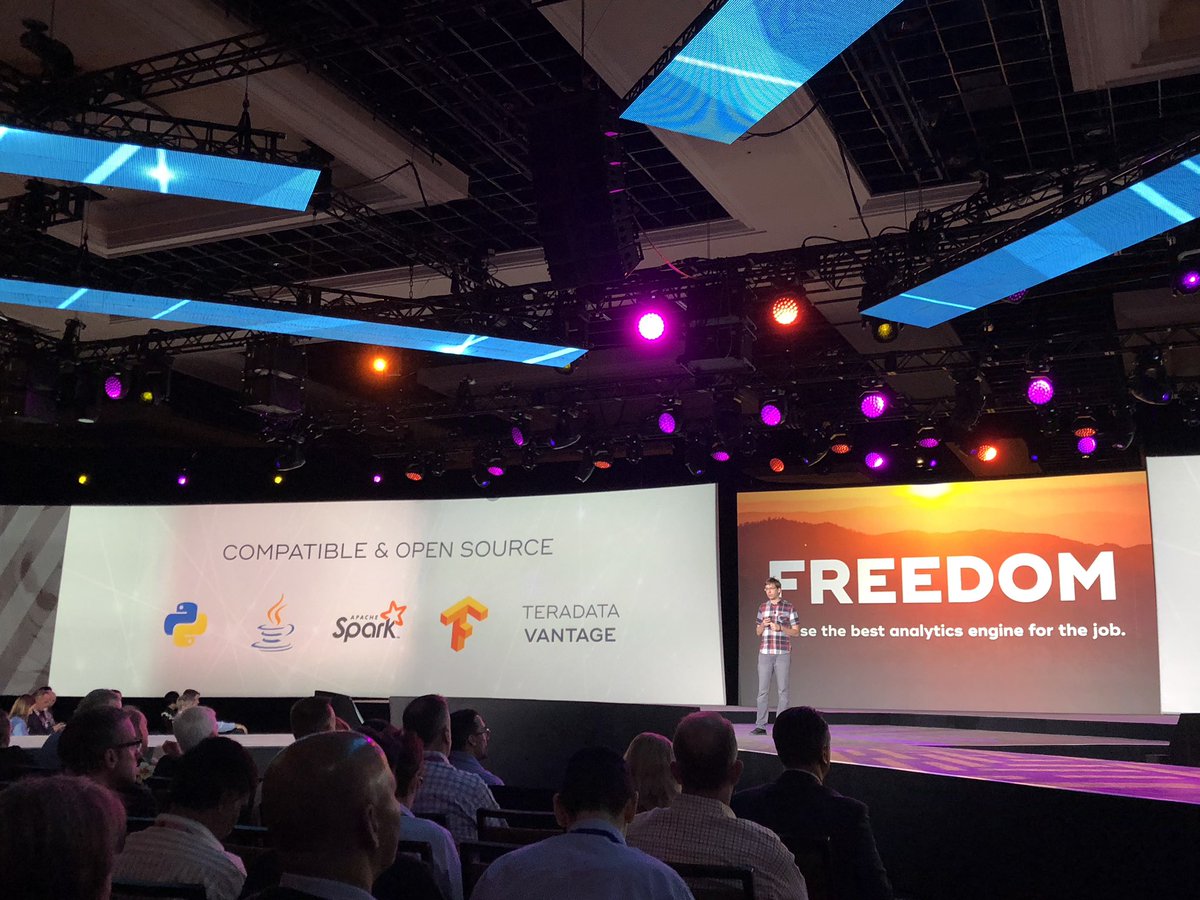 kirpekarsarang's tweet image. #tau18 @matei_zaharia @teradata Matei speaking about Stanford DAWN #InvestinAnswers #teradatavantage