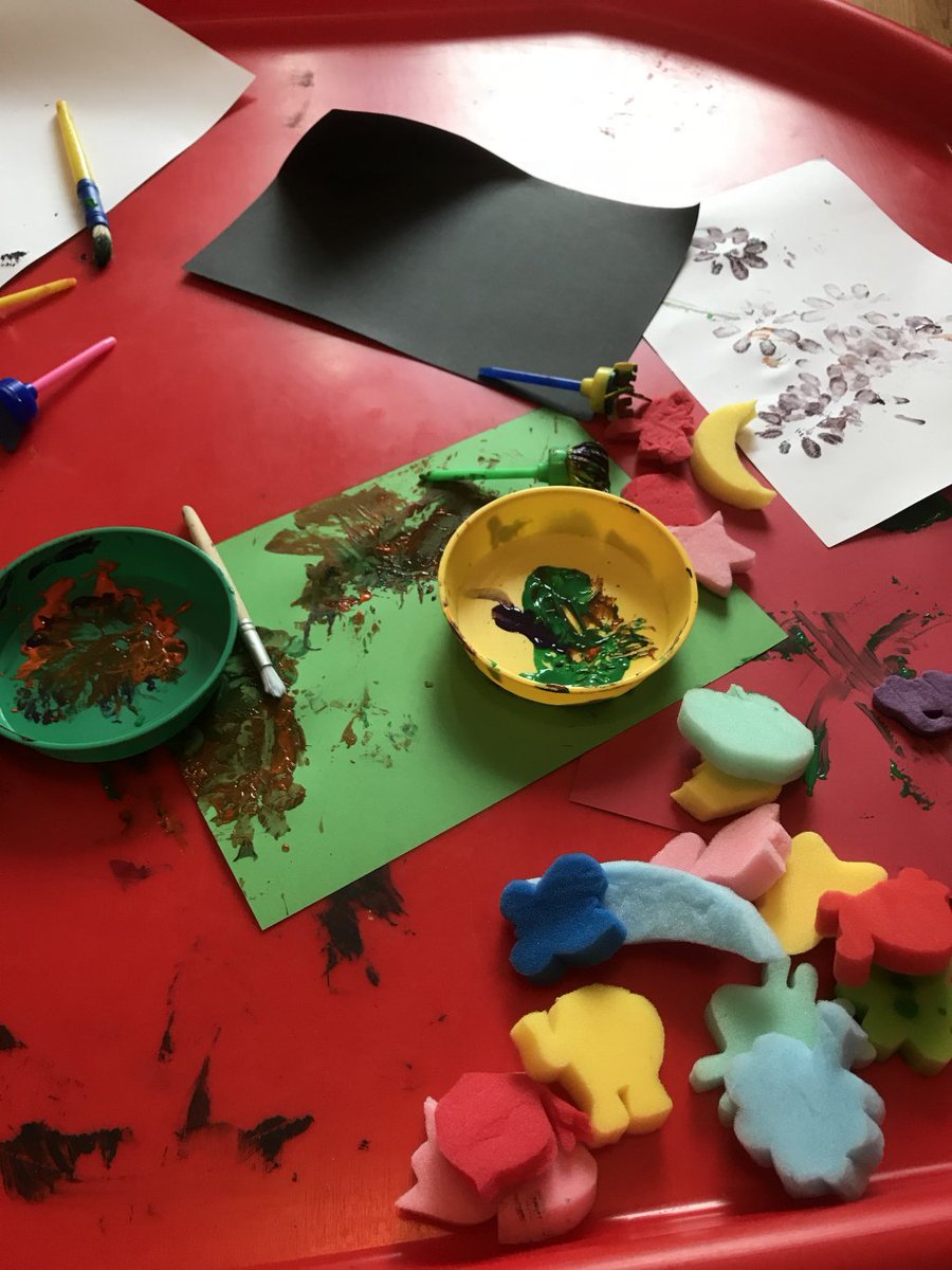 Littlehandsacts's tweet photo. Tuff Tray Tuesday – 16 October https://t.co/AnnWVDPfnZ https://t.co/LtYPC2PdaO