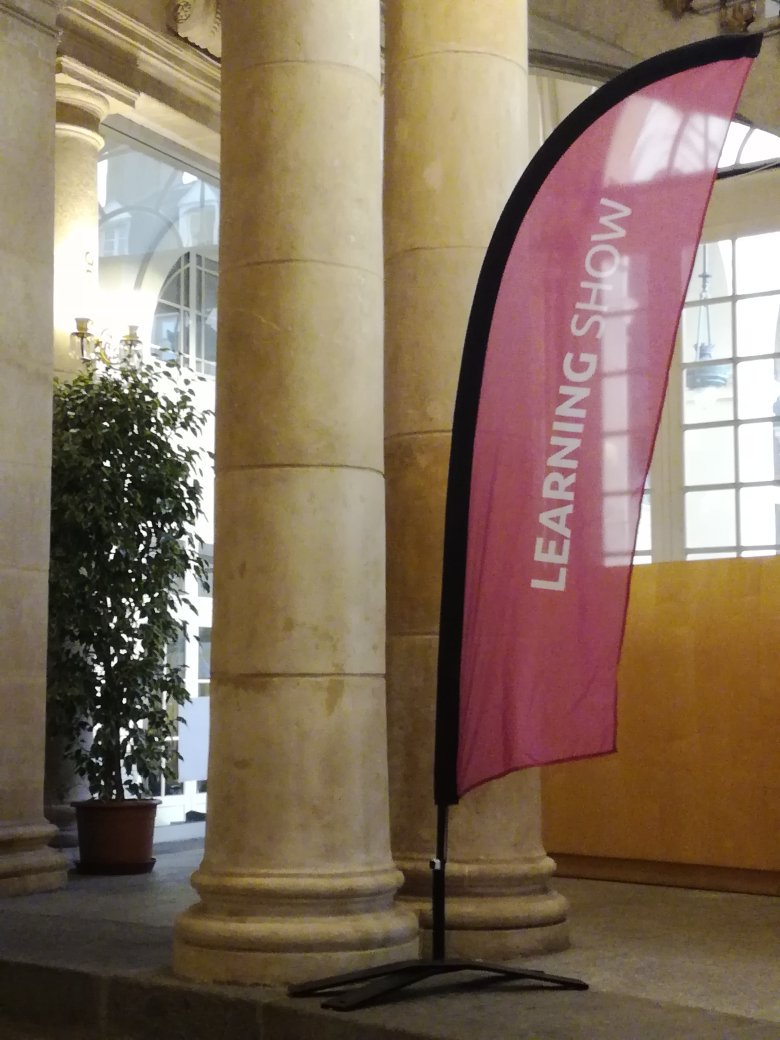 PiletLouen's tweet image. Bénévoles pour #LearningShow !
 @EpitechRennes en force !