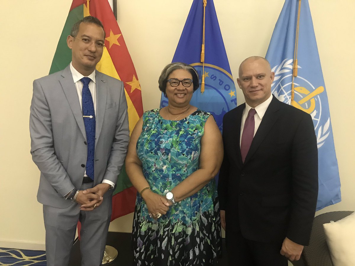 AdamJeanPaul's tweet photo. Small Island Nations have moral authority in speaking out and acting to address the health impacts of climate change. #SIDS are finalizing WHO Global action plan on #HealthAndClimateChange in Grenada this week. Thanks to @DrJoyStJohn and Hon Nickolas Steele for the support. https://t.co/AR7bTR2GoE