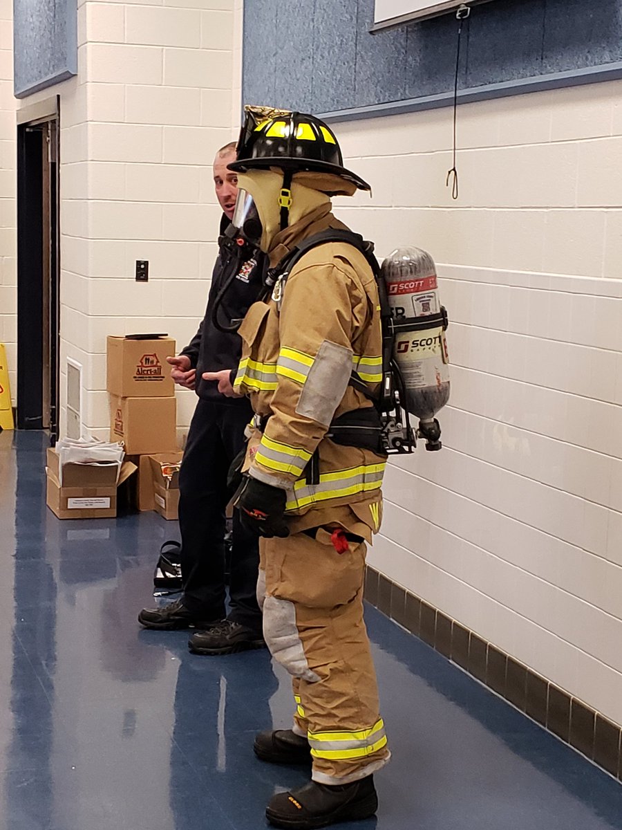 Mr. McConnell's Coyotes tweet media