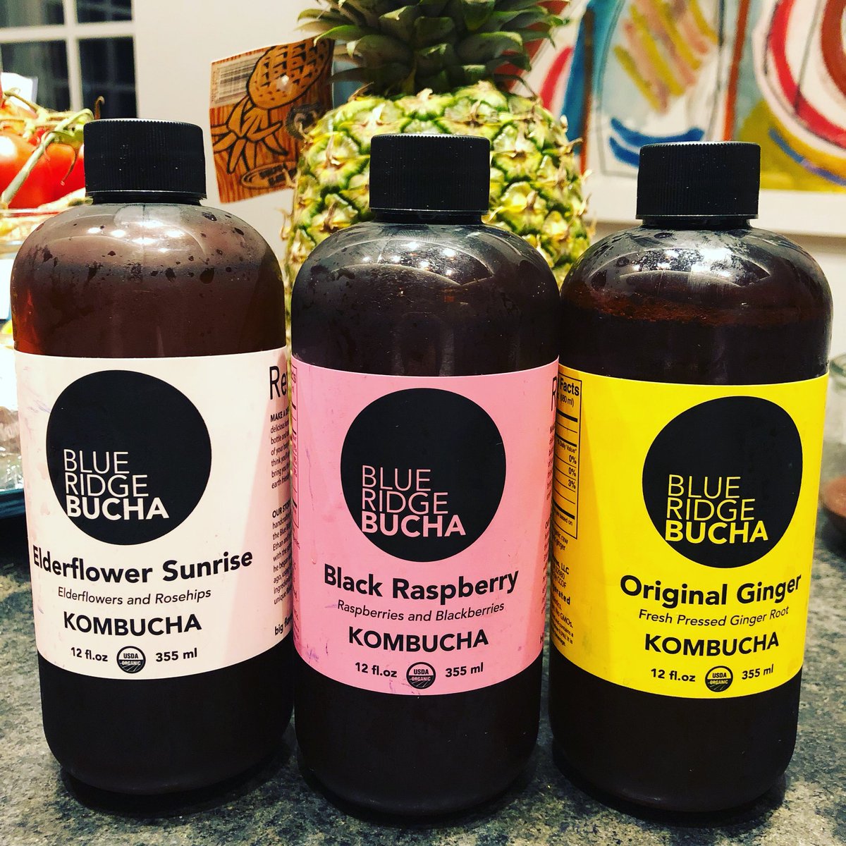 kombucofizz's tweet photo. Booch tasting! The verdict: absolutely delicious! @blueridgebucha #kombuchatasting #kombucha #kombucharevolution #gesundtogo #originalginger #elderflowersunrise #blackraspberry #delicious #healthydrink #kombuchaaddict #lovebooch #blueridgebucha https://t.co/yyn5eoCStD