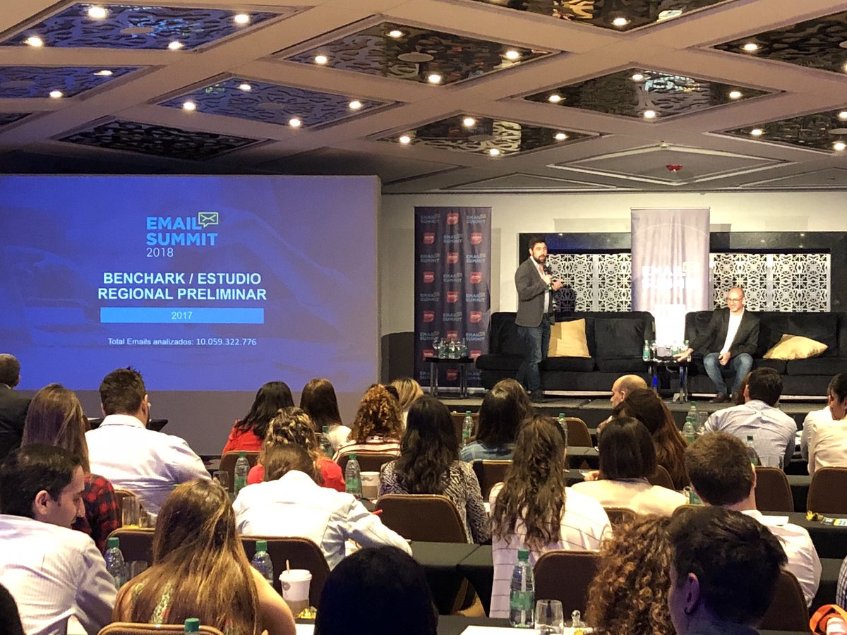 fabianduarteok's tweet photo. Algo de lo vivido hoy en el #EmailSummit2018 excelente la presentación de Carolina Marro, directora de MKT de Wrangler, se dieron cita los players más influyentes de la región. @AMDIAweb @fromDoppler @FSBuenosAires
@databaires https://t.co/xHJN1q2kpk https://t.co/qv3Lfi6Sa4