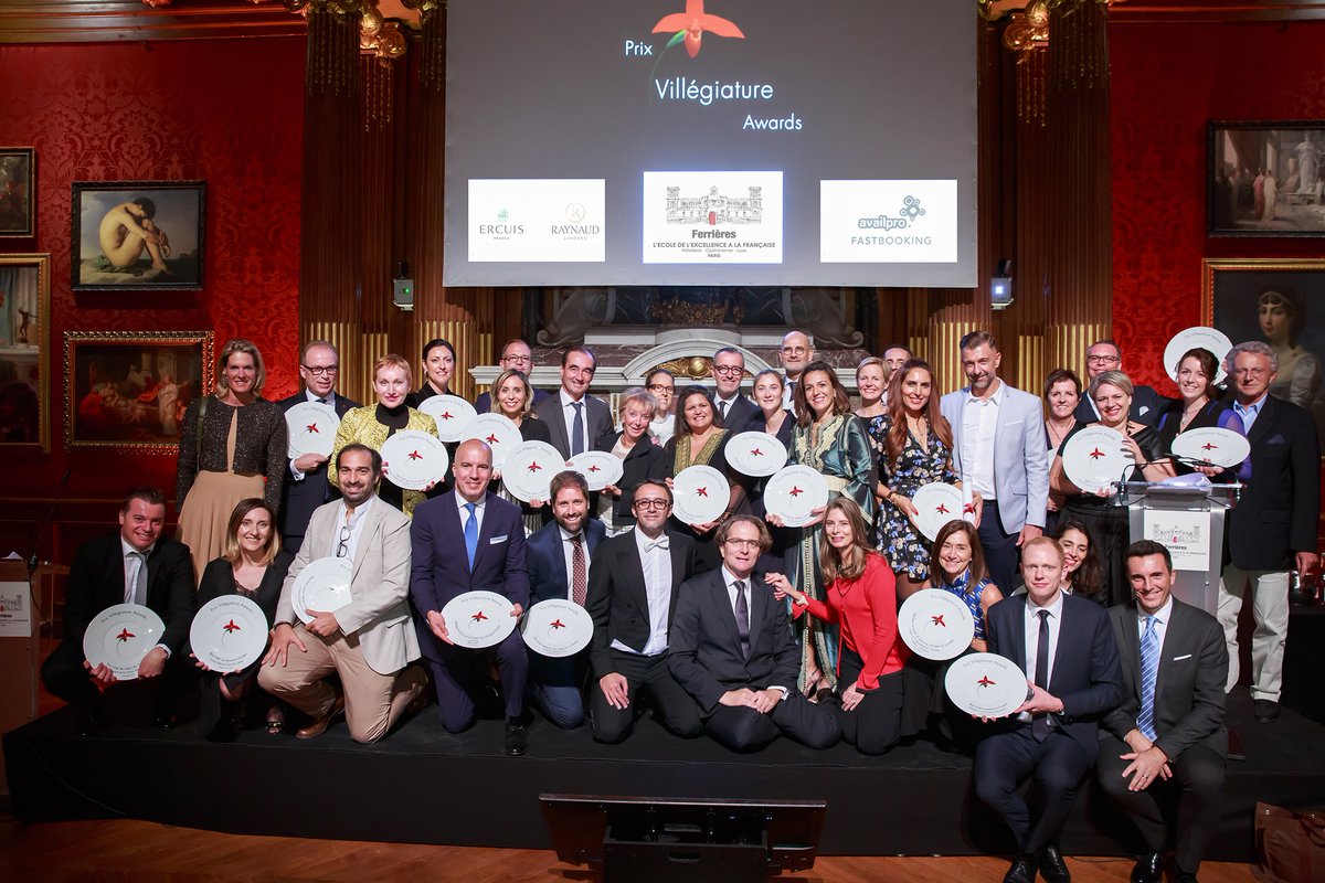 Le château de Ferrières a accueilli lundi, la 16ème édition des Prix Villegiature Awards. Cet événement a récompensé les plus beaux hôtels du monde. Retour sur cette magnifique soirée en images.

Pour découvrir l'article : bit.ly/2CmyJm9