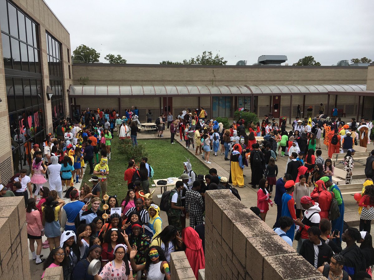 Character day is so much fun!  #cougapalooza