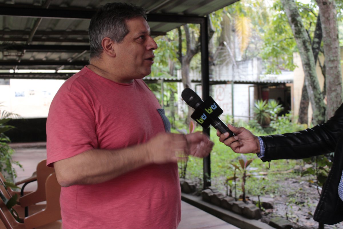 NaturalesUes's tweet photo. Phd. Javier Finat y Phd. Jaime Ortega,Ponentes internacionales del Tercer Congreso de Matemática Aplicada #CIMA2018 fueron entrevistados ayer por Canal 10, hablaron sobre la importancia de los Centros de Modelamiento Matemático, para el desarrollo de la Matemática Aplicada. https://t.co/sGaVVil6cg