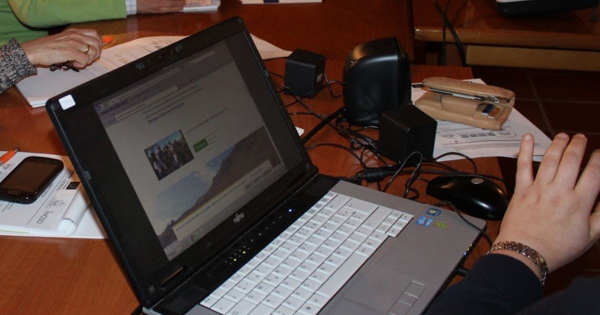 infantesdigital's tweet photo. Los mayores de 55 años en activo podrán participar en los Cursos CapacitaTIC https://t.co/HIrmvu2vfN https://t.co/FBsyGLCffc