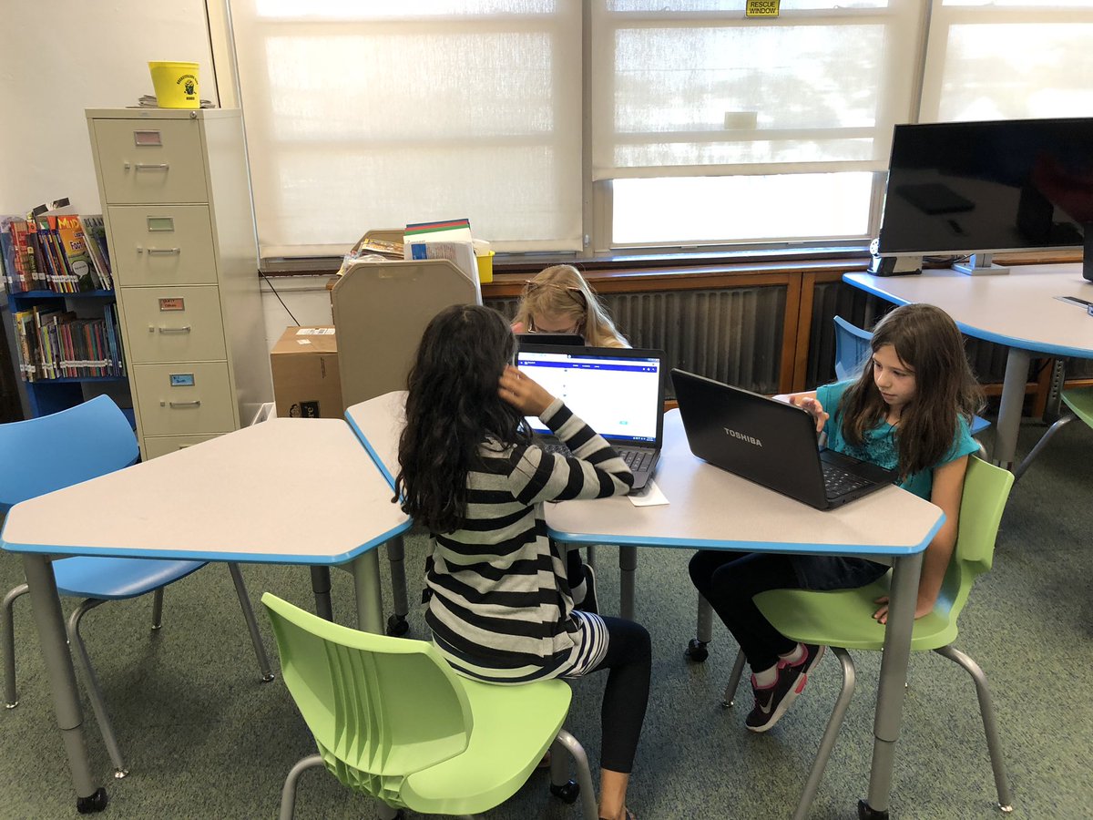 SPIRIT_LB's tweet photo. After viewing video of last week’s team challenge, Ss are using IB trait #reflective by thoughtfully reviewing experiences on #GoogleClassroom. Ss cite time and material management as well as group dynamics. They also are discussing which #IBTraits they used. #proudtobeLB https://t.co/wIvEtGLG1D