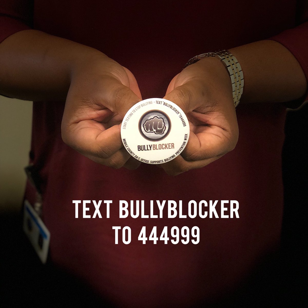 MobileDAoffice's tweet photo. At lest 28% of U.S. students in grades 6-12 have experienced bullying. This is why our office created the #BullyBlocker program. It provides children with an anonymous hotline to text if they feel threatened or if one of their peers are being bullied. #BeKindBeCool #StopWalkTalk https://t.co/zGQTrBR2sq