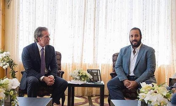 Crown Prince Muhammad Bin Salman holds talks with SeaWorld’s CEO Joel Manby in San Francisco.Sea World??
