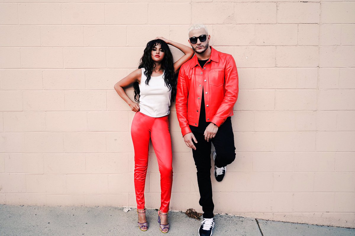 djsnake's tweet photo. 🌗 @selenagomez https://t.co/3YDVAYf9Tu