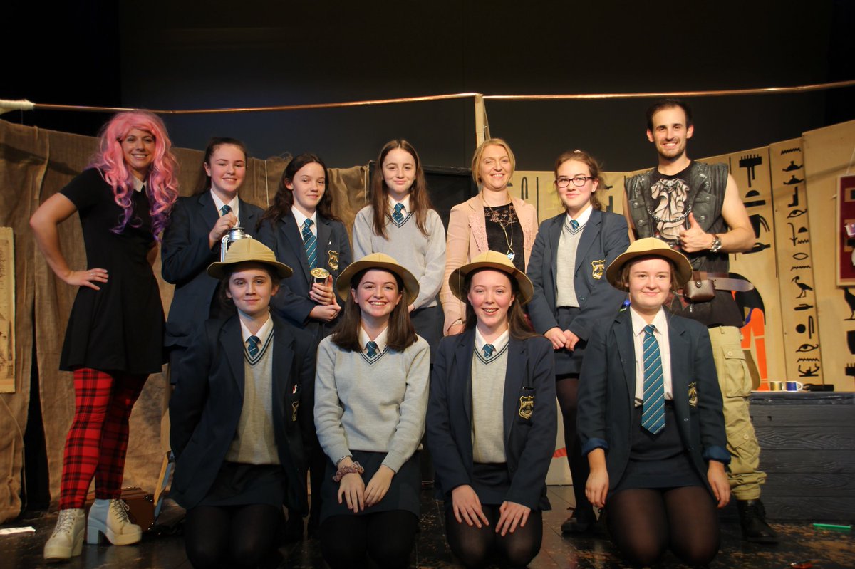 ThornhillDerry's tweet photo. Our French Department welcomed Cyrielle and Étienne from Onatti Productions today with their French Play: La Salle des Énigmes. Our Year 10 and 11 French students thoroughly enjoyed the show! See our short video of the event using the link below. #NICILT
https://t.co/W2ozcJsL8B https://t.co/5jIT9tdisV