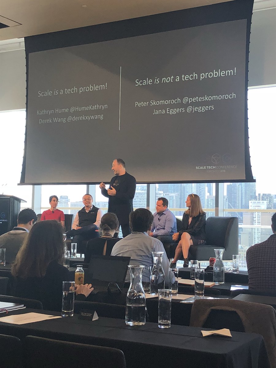 Is scale a tech problem? It’s debate time here at #ScaleTechConf with a brilliant lineup of panelists. <a href="/HumeKathryn/">Kathryn Hume</a> @derekxywang <a href="/peteskomoroch/">Pete Skomoroch</a> <a href="/jeggers/">Jana Eggers</a>