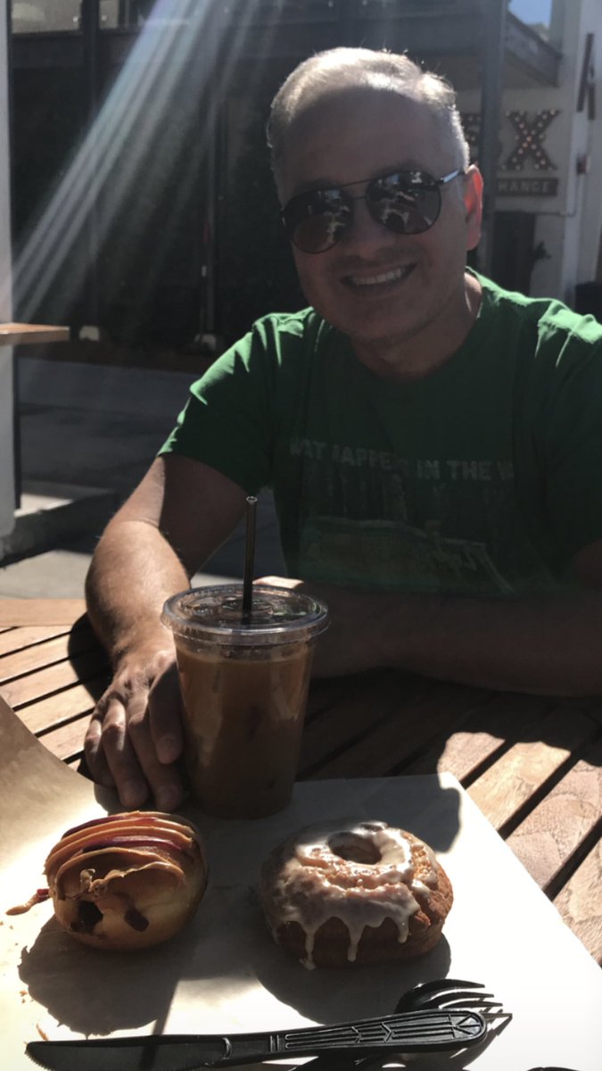 krissykat10's tweet image. @devilsdonut yummy!!! #sunsunsun