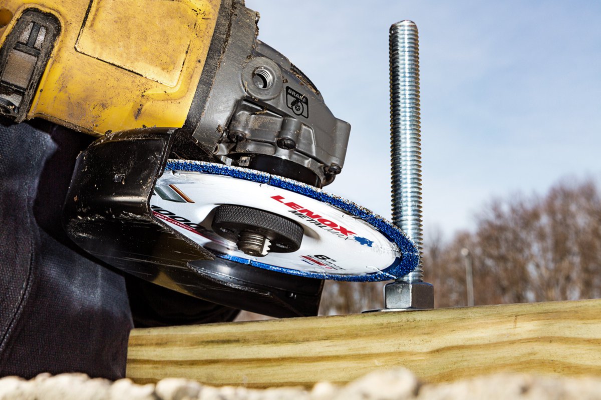 LenoxTools's tweet photo. METALMAX™ delivers 1,000 or more cuts without needing to change the wheel. That’s 30 times more than thin bonded cut-off wheels. Learn more: https://t.co/epyQLVuYkN
#LENOXtools #CutWithLENOX #METALMAX https://t.co/IoALZ5lAmn