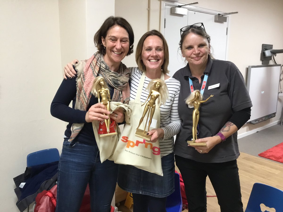 SpringMedmenham's tweet photo. The @SpringMedmenham team loved their awards today! #NationalPractitionerDay https://t.co/KtKXN5RmAf