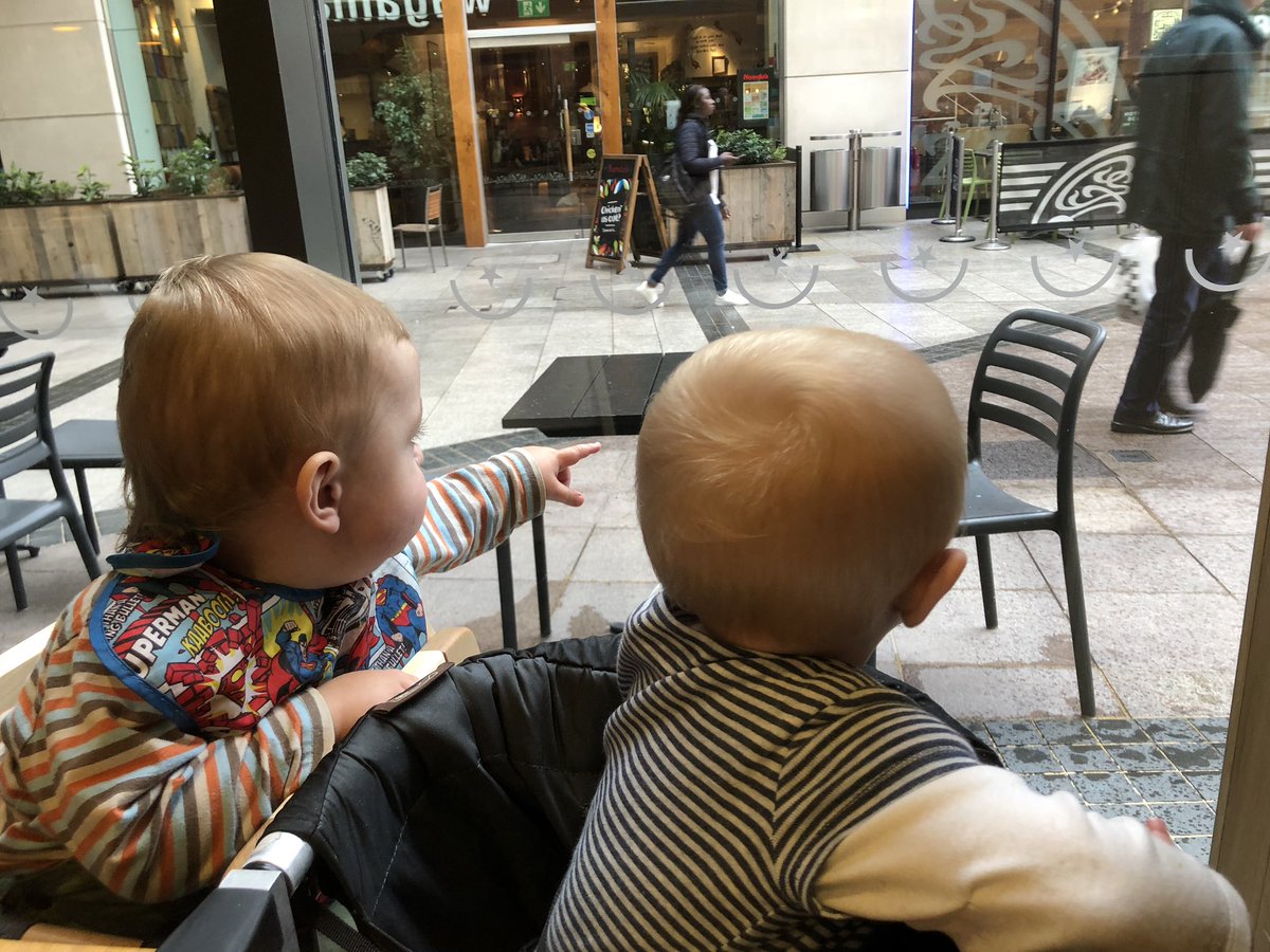Littlelongc's tweet photo. As I won’t get to see my best buddy on my birthday, we have had an early birthday meal together! Loving the noodles! Oh and we loved waving at people as they walked past too! @wagamama_uk #noodles #happiness #nearly1 https://t.co/GchIfJVu4m