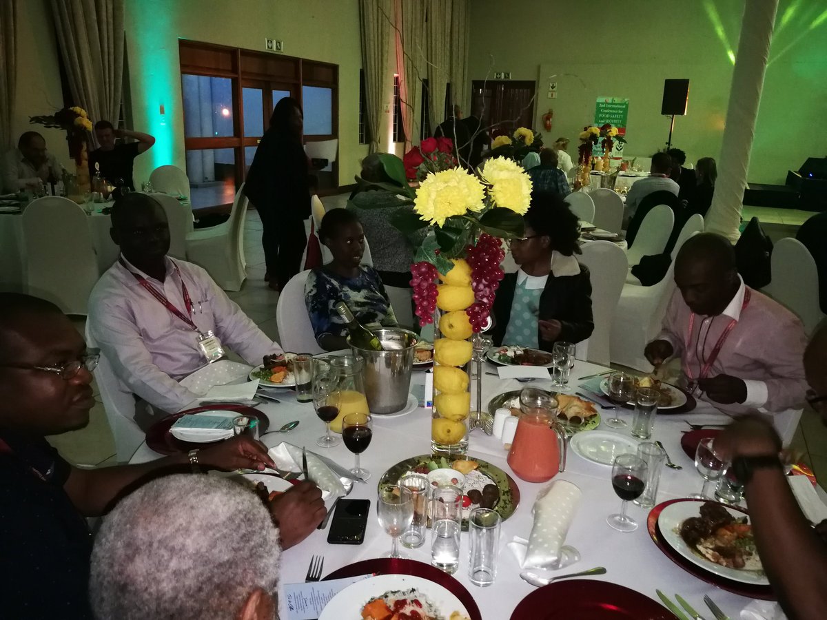 NjobehPatrick's tweet photo. #FSaS2018 participants at the gala dinner. @dstgovza @NRF_News @UPTuks @go2uj @HSRCza @ARCSouthAfrica https://t.co/O763bSTZ4B