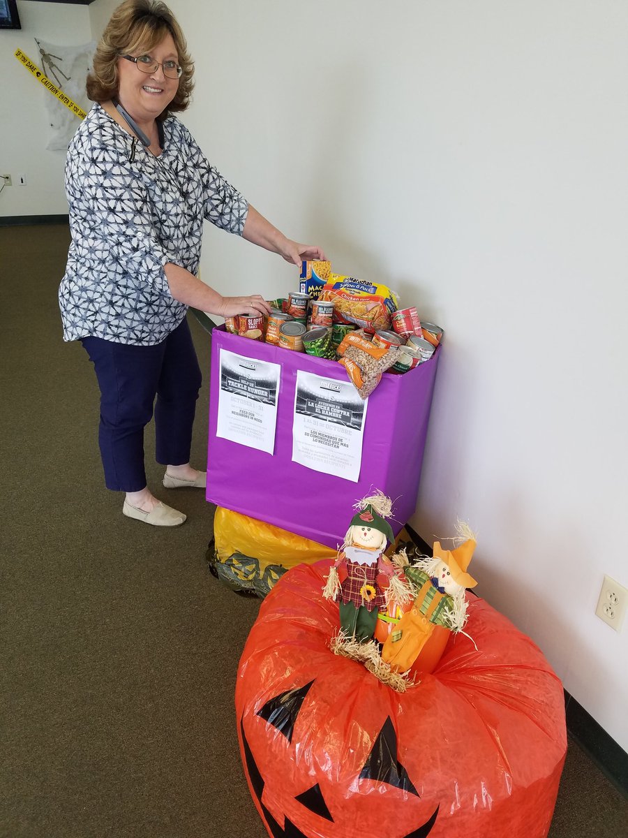 TB Vidalia stocking up for the food draft. D54 is playing hard at all locations!!!! #TMXCares #fantasyfooddraft