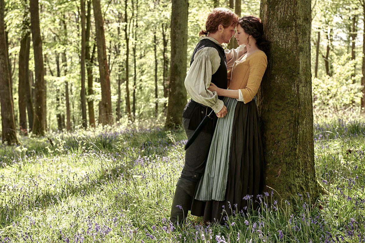 Exclusive new #Outlander photos and video reveal Claire and Jamie’s new home in America vntyfr.com/oZJjwxW