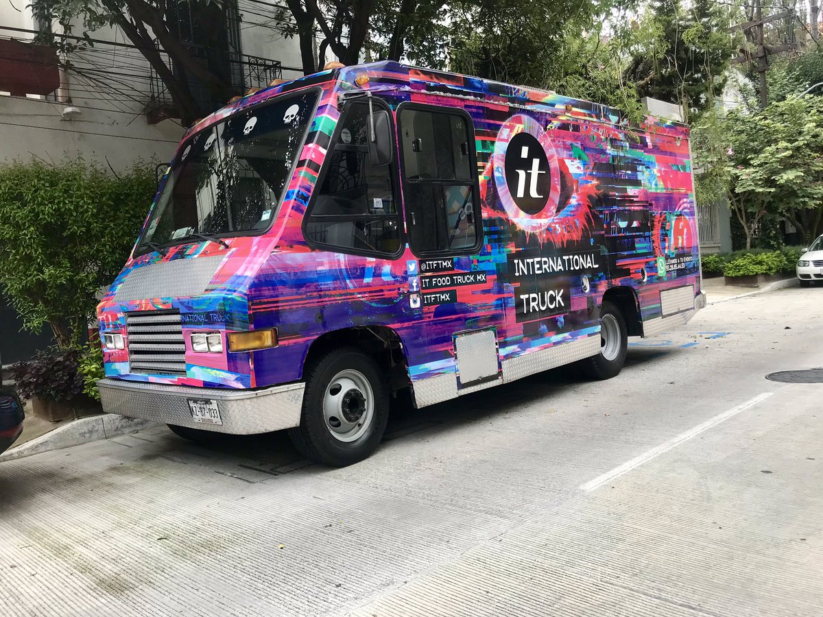 #FelizMiercoles a todos! Aquí en #PruebaDeMenu para #Eventazo este #10deNoviembre en donde tendremos nuestra #ZonaDeFoodTrucks OFICIAL✅ con los #FoodTrucksDF 😉