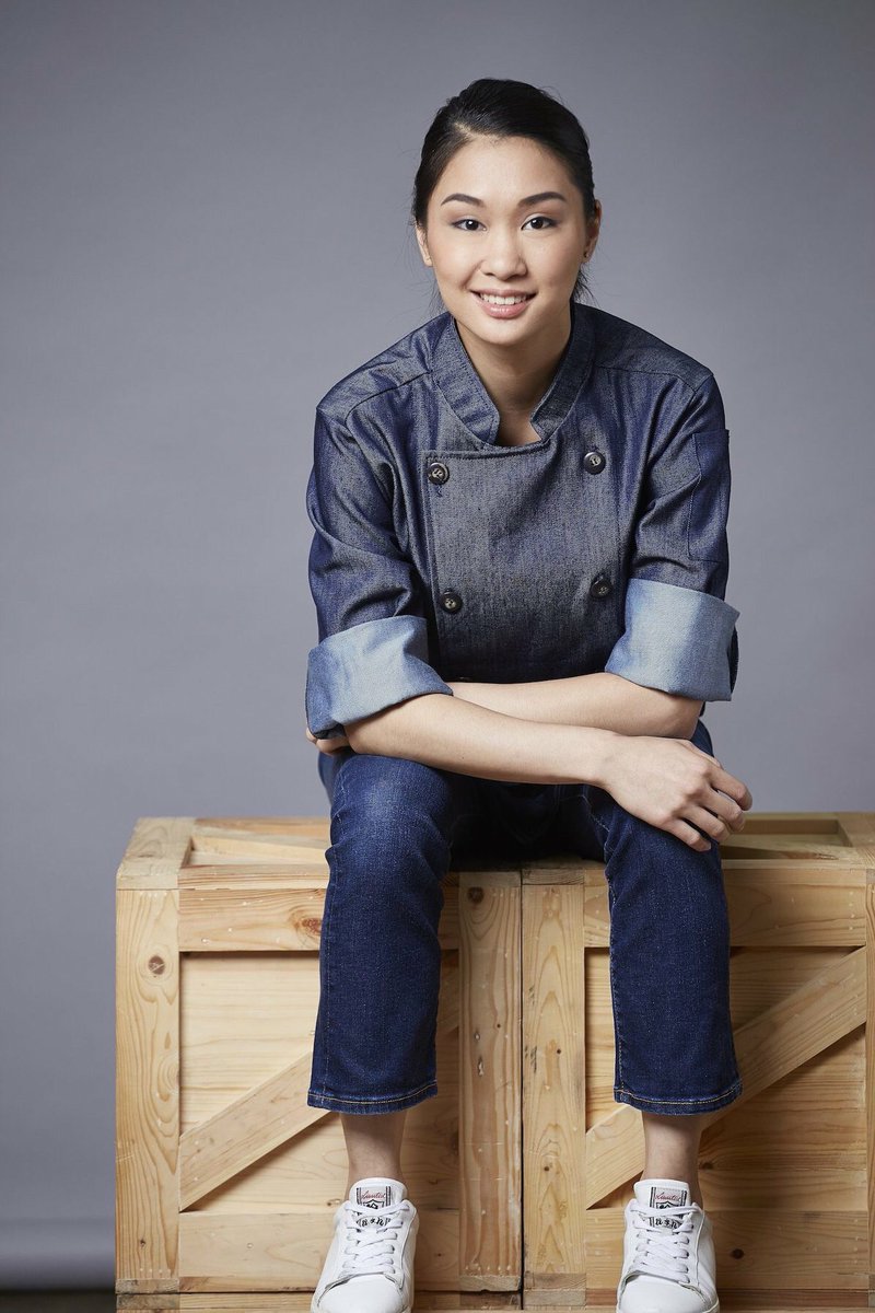 commecestbon's tweet photo. #AnantaraSiamBangkok hosts Thailand’s first Top Chef, #ChefTam, #ChudareeDebhakam, for an innovative Thai cuisine experience, 18-20 Oct. ชวนชิม #อาหารไทยร่วมสมัย โดยฝีมือ #เชฟตาม #ชุดารีเทพาคำ ผู้ชนะเลิศ #ท็อปเชฟไทยแลนด์คนแรกของประเทศไทย
https://t.co/rphCbWzGtX https://t.co/AQEh2GzMhF
