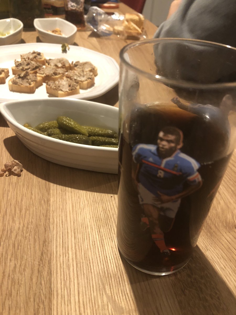 djplease's tweet image. Quand tu te finis au coca zero a l’apero dans un verre avec @marceldesailly  ! Merci ...