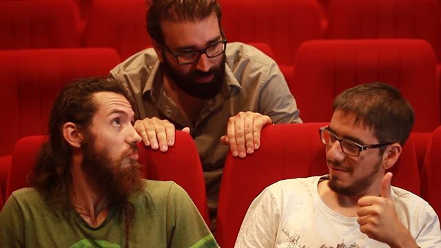 psy_corporation's tweet photo. Dans notre dernière vidéo, Yann et Sylvain ont relevé le défi en jouant au "HOT SHOTS
Ciné-Quiz - Épisode 1", et vous ? (le lien est en bio)
https://t.co/1uFeJbiauK
#psycorporation #HSCQ #angers #video #youtube #game #quizz #screenshots #frames #react… https://t.co/78dlh04QEf https://t.co/DA382Z5kAv