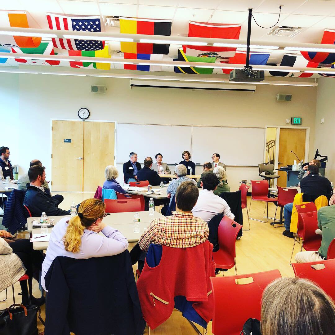 whitejoyal's tweet photo. Great discussion on #BlockchainTechnology today at @vtTechAlliance “Let’s Tech Together” Lunch 🌯🍴. It is great to see how our State is allowing and embracing #BlockchainBusiness for #EconomicDevelopment.
#Vermont #BTV @getreconciled #Innov802 @BlockchainVt @NewBreedMktg https://t.co/QlBVLHmLz6