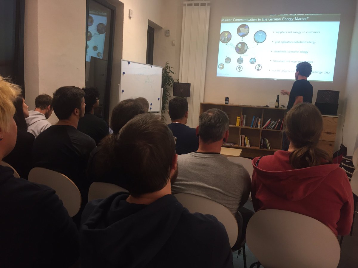 coding_leipzig's tweet image. Using Simpons analogies to illustrate information flows in the German energy market: Konstantin captures us with his talk on #edifact #json and #jsonpath. #clexodus #api #restful #developers #data #tech #meetup #serviceautomation #turbinejetzt
