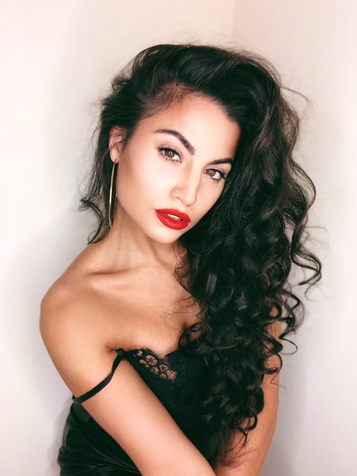 💋 https://t.co/0U3A25Fnig