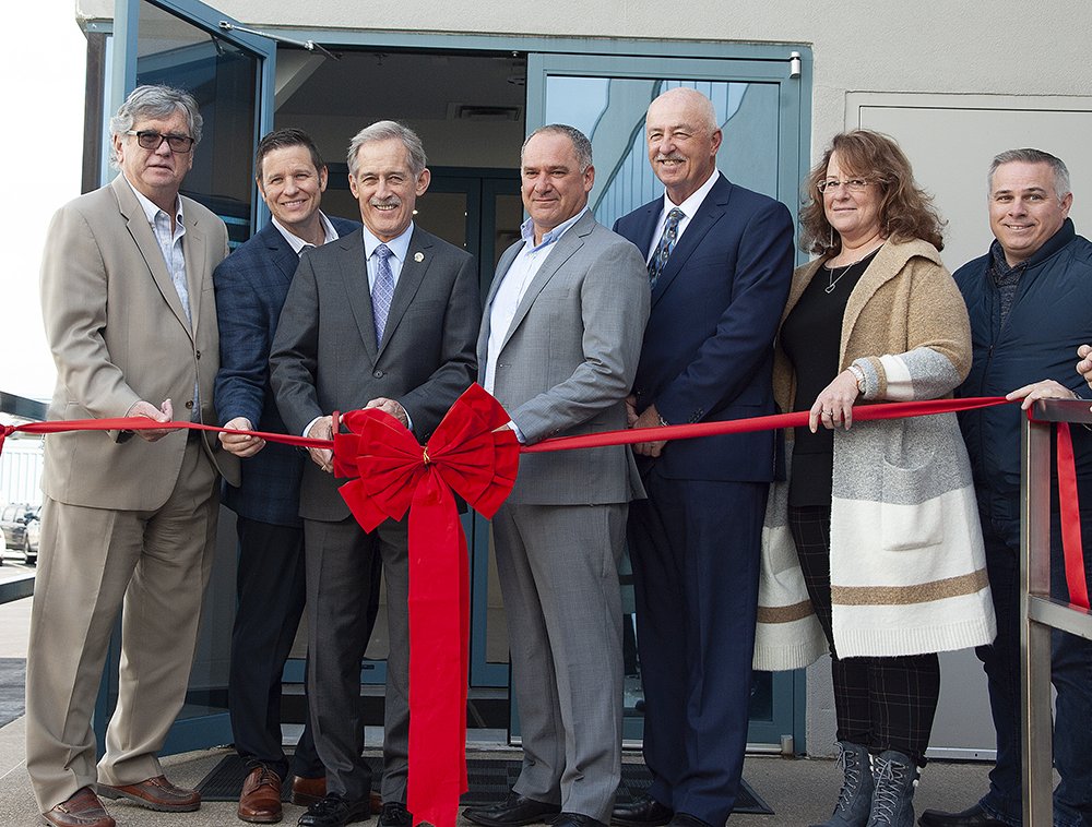 TownOfFortErie's tweet photo. Official Opening of CannaCure in Fort Erie Today! The 122,000 sq ft facility located in Fort Erie will bring jobs to Fort Erie and will take full advantage of legalization of marijuana today in Canada. #FortErieProud https://t.co/enwJ7VN3EM