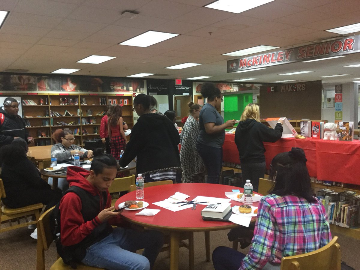 McKMediaCenter's tweet photo. Magic happened today! @ProjectLITComm @CCS_District @angiecthomas https://t.co/lzXwH6KEhm