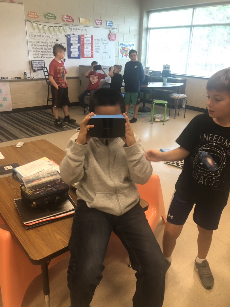 Emily Alton tweet media