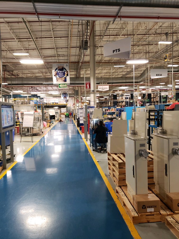 MicroMainCorp's tweet image. We took a training trip to @VertivCo_HQ to help them switch from our Classic CMMS to our Cloud-based software, MicroMain GLOBAL. Our biggest task? Melding their current business process with the process used in GLOBAL! #cmms #maintenance #maintenancemanagement