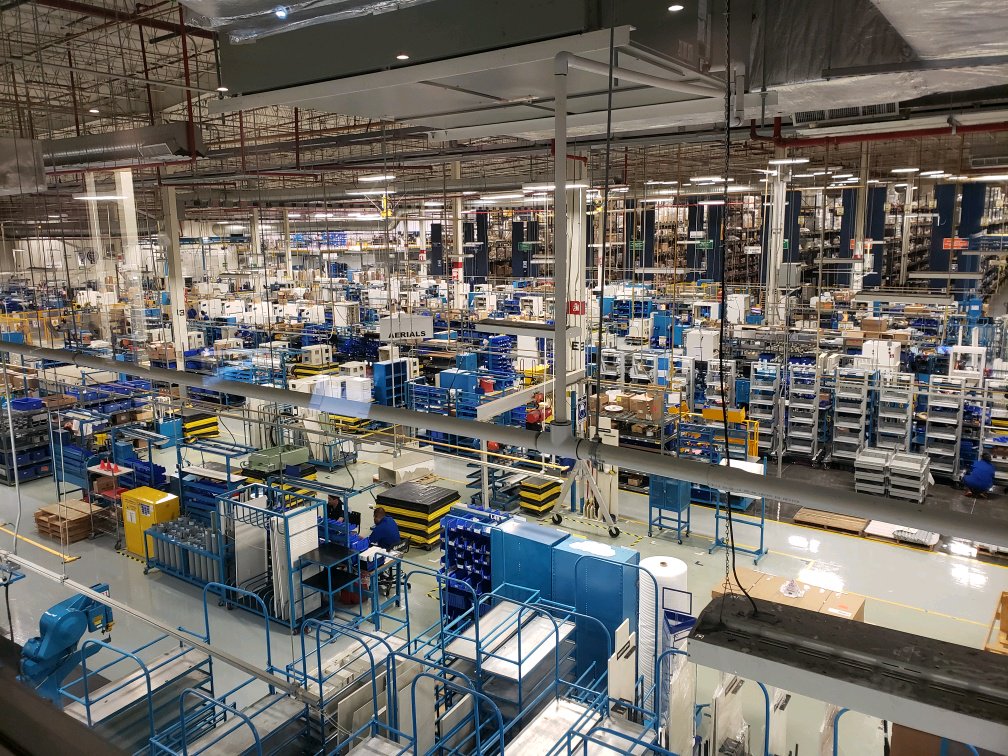 MicroMainCorp's tweet image. We took a training trip to @VertivCo_HQ to help them switch from our Classic CMMS to our Cloud-based software, MicroMain GLOBAL. Our biggest task? Melding their current business process with the process used in GLOBAL! #cmms #maintenance #maintenancemanagement