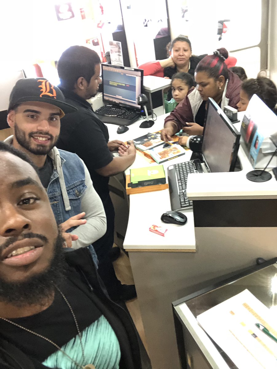 Family plan in process, we are aiming high and selling insurance and accessories for all both devices #GoBoost #BoostMobile #SuperMobile