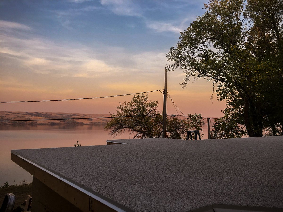 The only thing more beautiful than how this deck turned out 🌅🌞

#YQR #YQRSunset