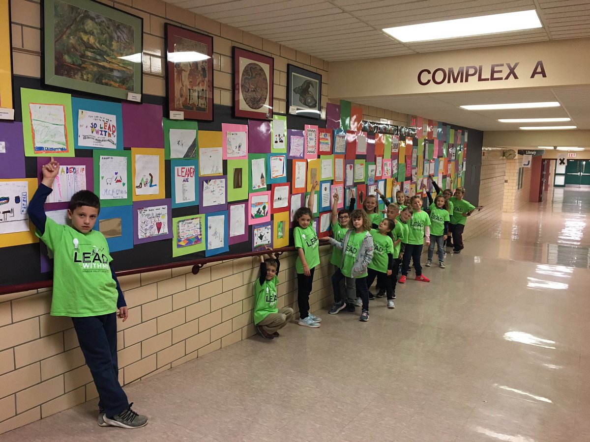 EvansCityElem's tweet photo. Students show us what leadership looks like. #leadwithme https://t.co/9o0bpd2qA2