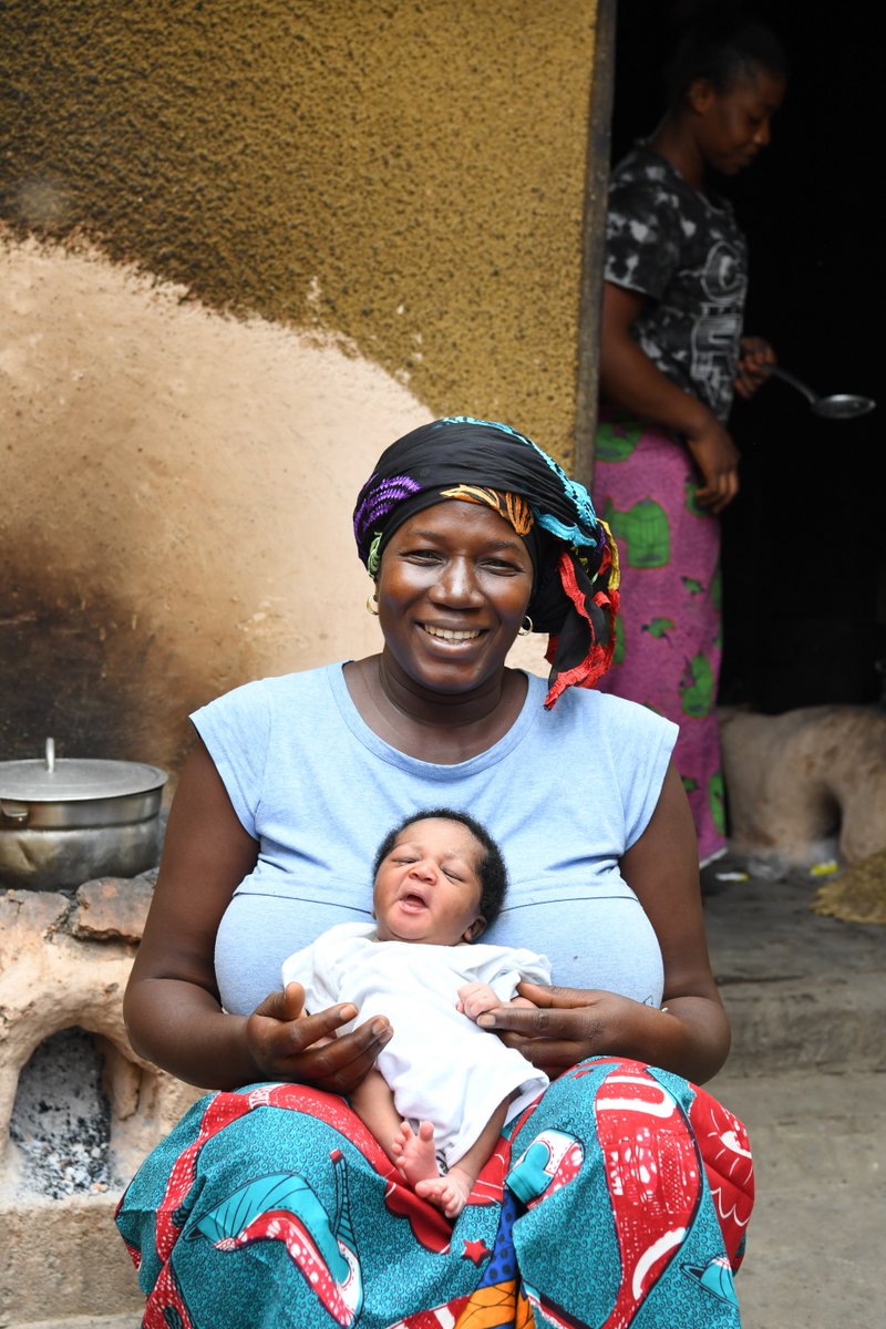 SaveMomsStopPPH's tweet photo. Outtara survived postpartum hemorrhage (PPH). How can we ensure that more women share her success story? #SaveMomsStopPPH #PPHBundle #MaternalHealth #FIGO2018 @UNICEFmedia @FIGOHQ @LaerdalGH https://t.co/EPsdsHd00G