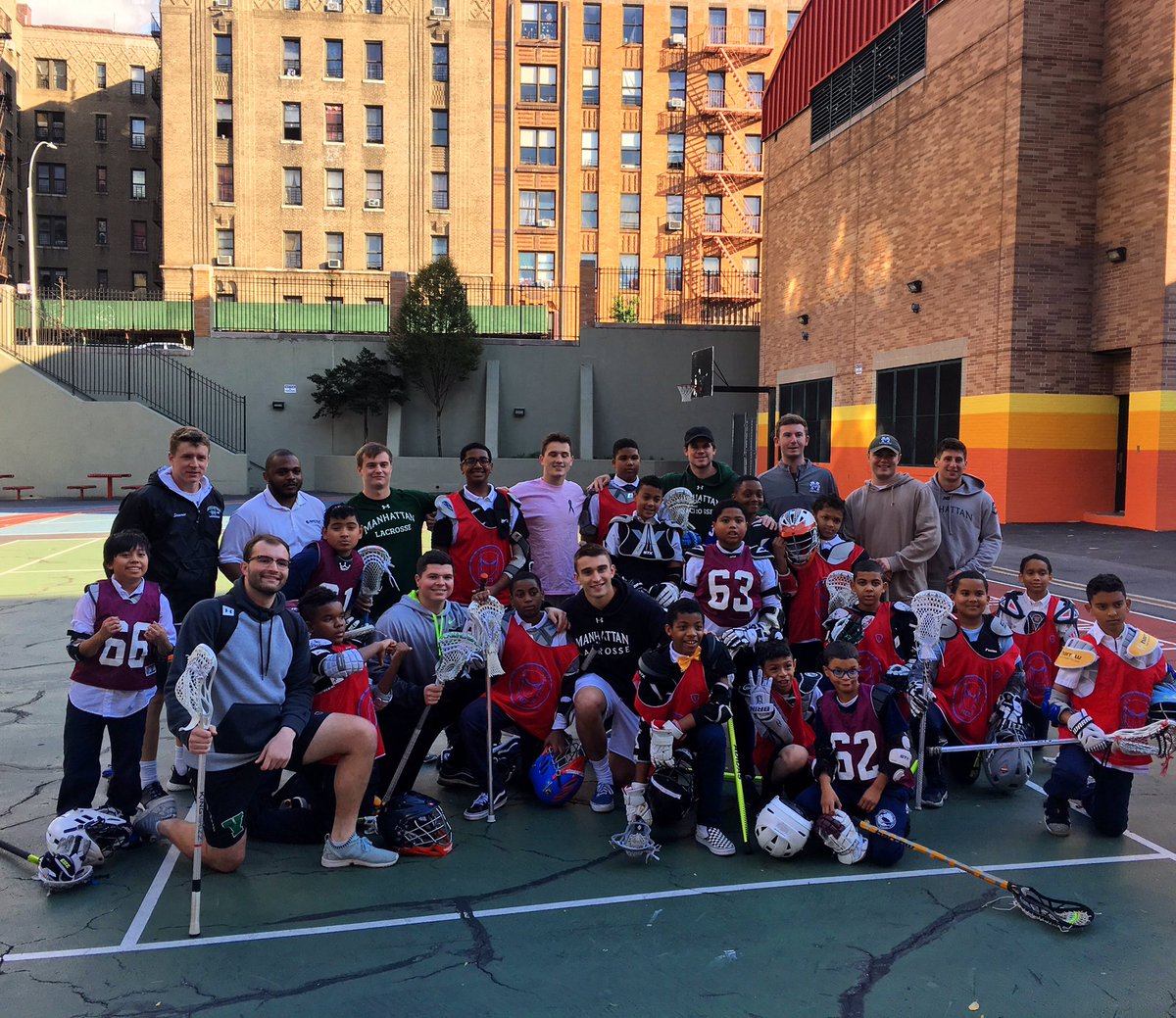ManhattanMLAX's tweet photo. Fall Scrimmage week means sharing an awesome day working on our skills with the @bronx_lacrosse guys! #FutureJaspers https://t.co/oYVltBPQ58
