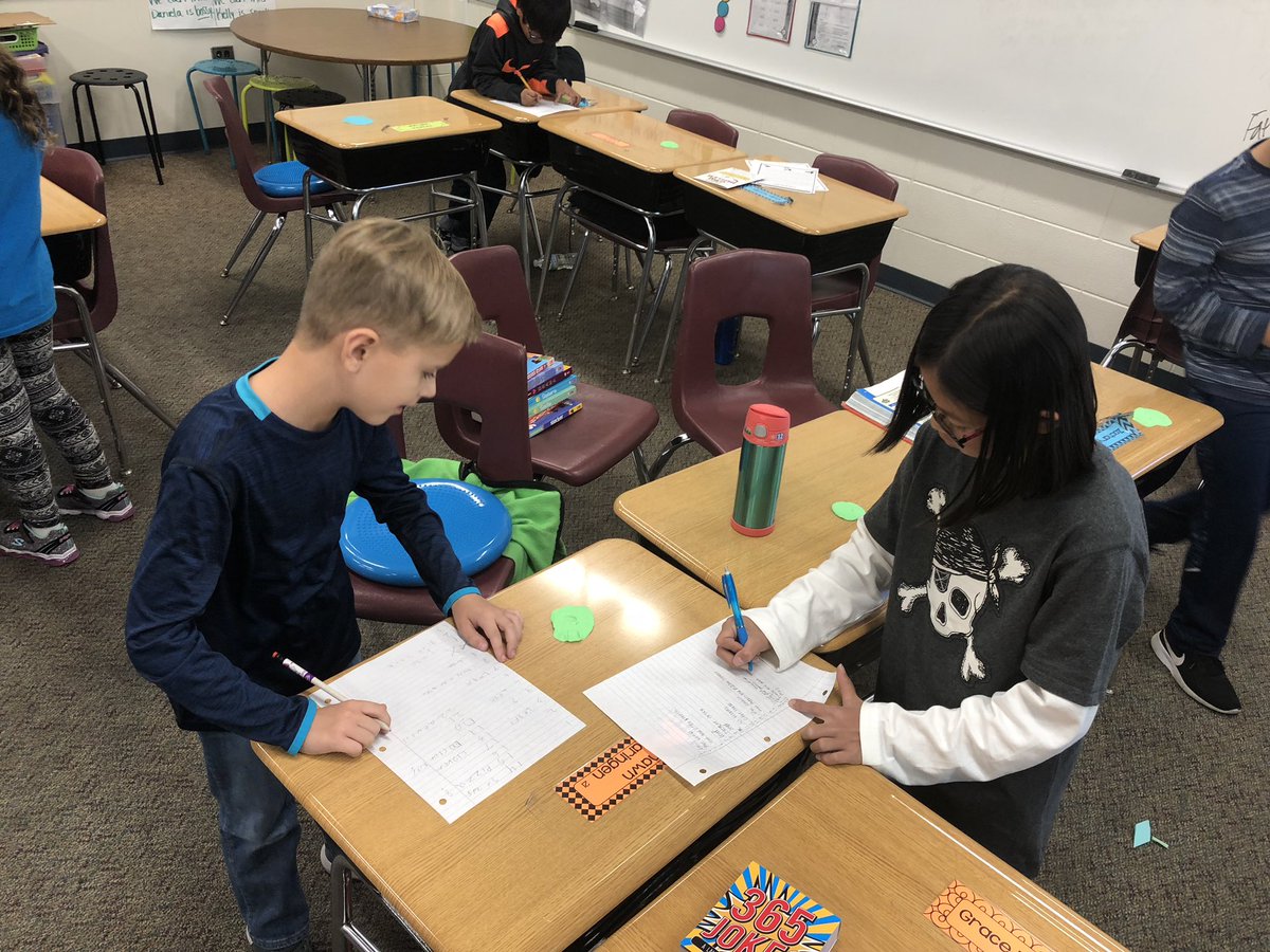 RoneyAndrea's tweet photo. Today students used what we’ve learned about fossils and how they’re created to identify each other’s fossils! Some required a lot of inspection and hypothesizing to figure them out! 🧐😁#ChelseaPride https://t.co/FtKHc4MXIY