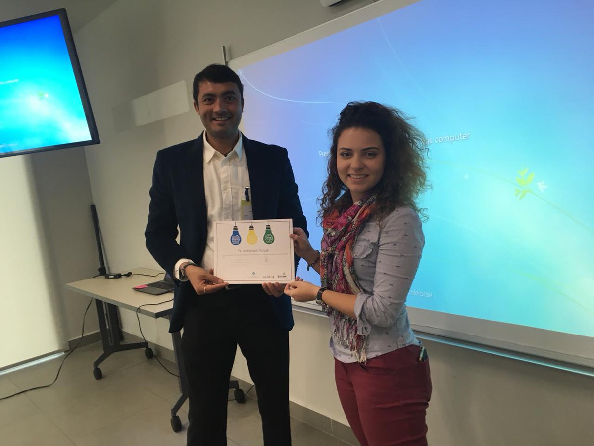 egade's tweet image. Estuvimos hoy en @Softtek con el Dr. Abhishek Nayak, profesor visitante de EGADE Business School, quien ofreció a colaboradores la charla #SocialMedia Monitoring: Concept and Tools. #VinculaciónEmpresarial #LearningAtWork