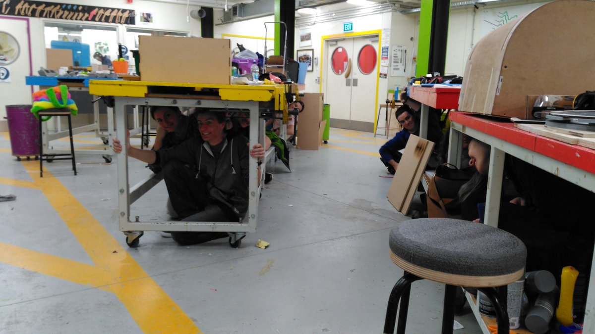 toi_rauwharangi's tweet photo. ⚠️ Drop, cover and hold. #NZShakeout at #cocamassey.
#ShakeoutMU https://t.co/kA8FUFuOgb