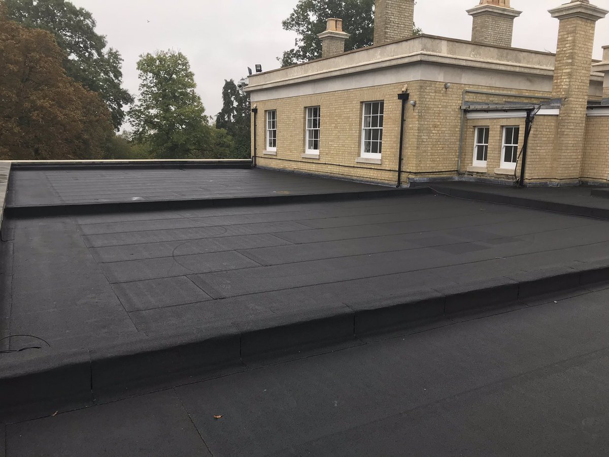 Waterproofing works progressing on one of our projects in London . Soprema Optima capsheet installed to lower flat roof areas . Great installation and workmanship from the team !!