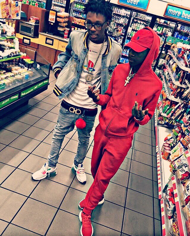 Jay_Dubb941's tweet photo. Fuck Love🖤 https://t.co/QYdxHyv1JR