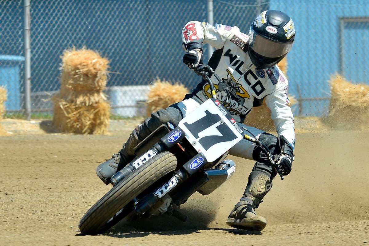 Motion_Pro's tweet image. With 1 Win and 13 Top 5 Finishes, Motion Pro sponsored rider Henry Wiles claimed 2nd in the 2018 @AmericanFlatTrk Twins Championship in style!

#MotionPro
#BuildingChampions
#MPRider