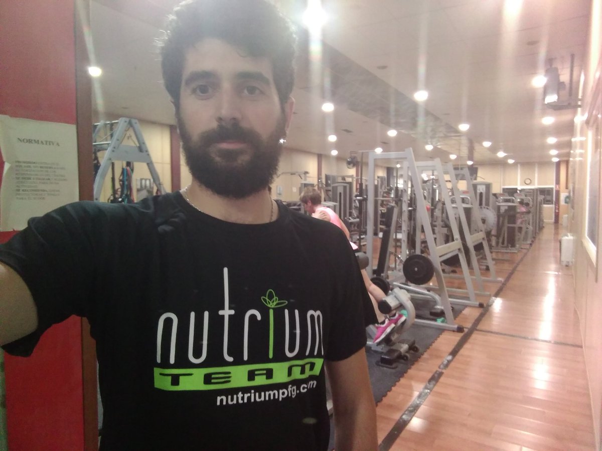 DeviConquis's tweet photo. Hoy tocaba #gimnasio, #ComandoRuedas #BeerRunnersLogroño #NutriumTeam  #nutriciondeportiva #nutrium #nutriumpfg #logroño #larioja #dietista #nutricionista #deporte @NutriumPFG https://t.co/XpaWzTrTfY