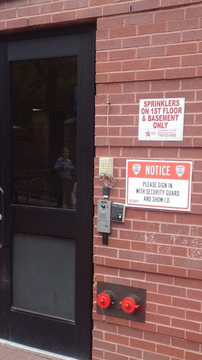 SecuredPI's tweet photo. @secured_ep’s well trained security personnel are hard at work keeping this building #secure!
#certifiedsecured
#secured #security #buildingsecurity #securityguard #SecuredEP #BetterSecuredThanSorry https://t.co/RTrQvVNXV7