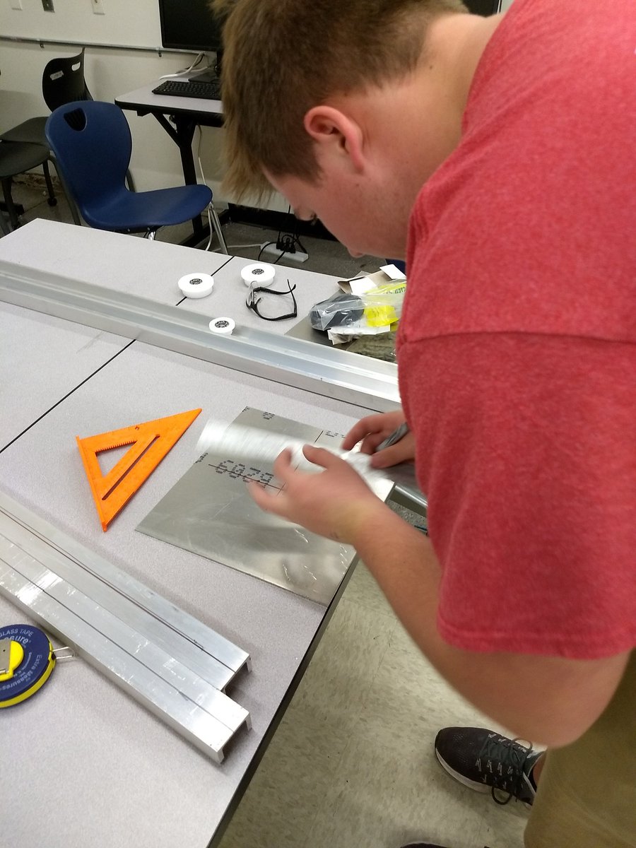 Team 5571 RATCHET (@beardenrobotics) on Twitter photo 